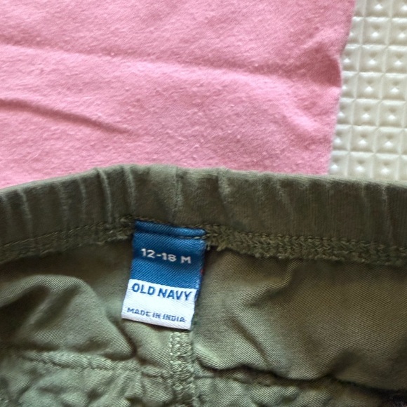 Old Navy|Baby toddler girl olive leggings & pink MOM’S MINI casual boho tee••• - Picture 6 of 6